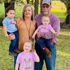 Meet your Posher, Michael n sherll